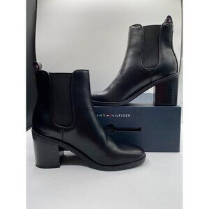 Tommy Hilfiger Women's Black Brae Mid Heel Pull On Chelsea Boots Size 6M NIB